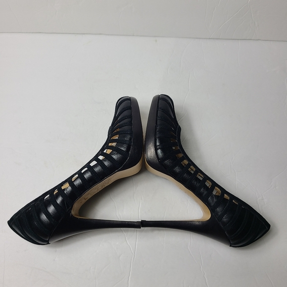 TALBOTS salena black Leather pumps - Picture 4 of 8